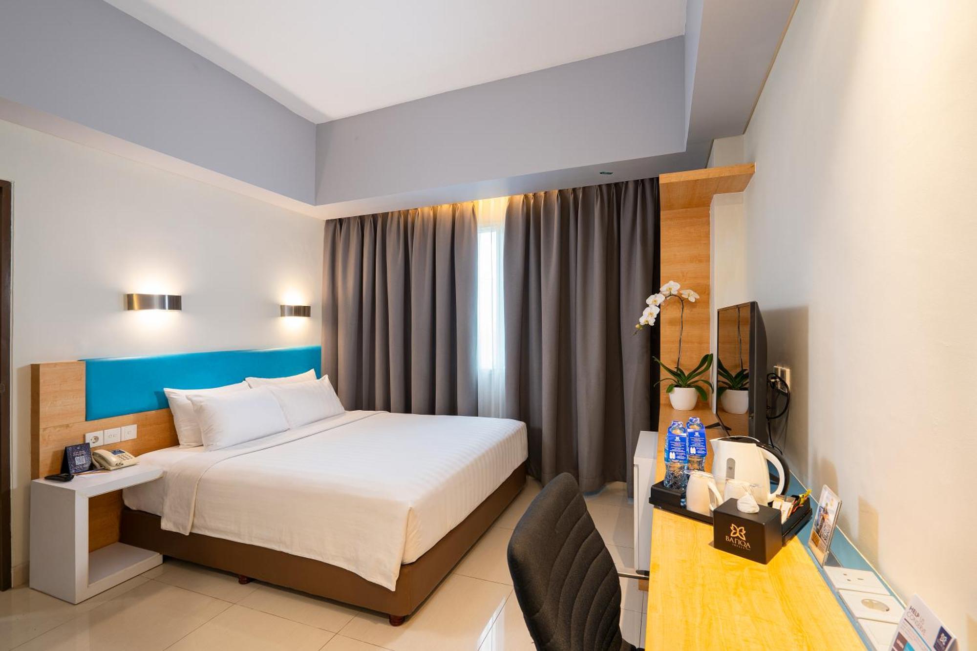 Batiqa Hotel & Apartments Karawang Exterior photo